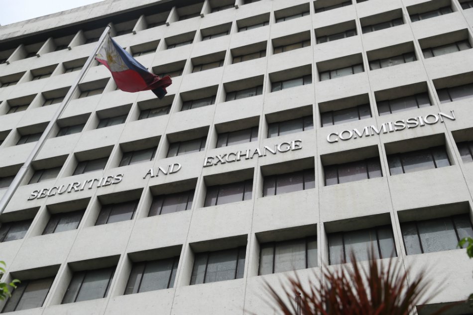 SEC 'still sorting out' new REIT rules' details -